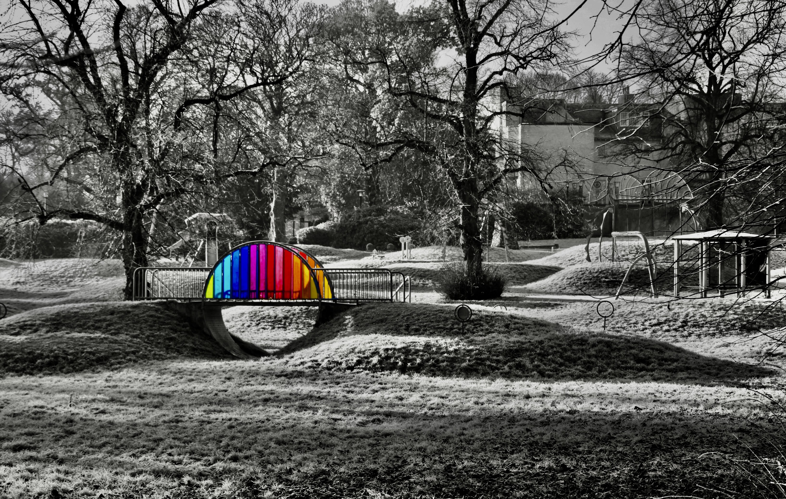 Coloured bridge