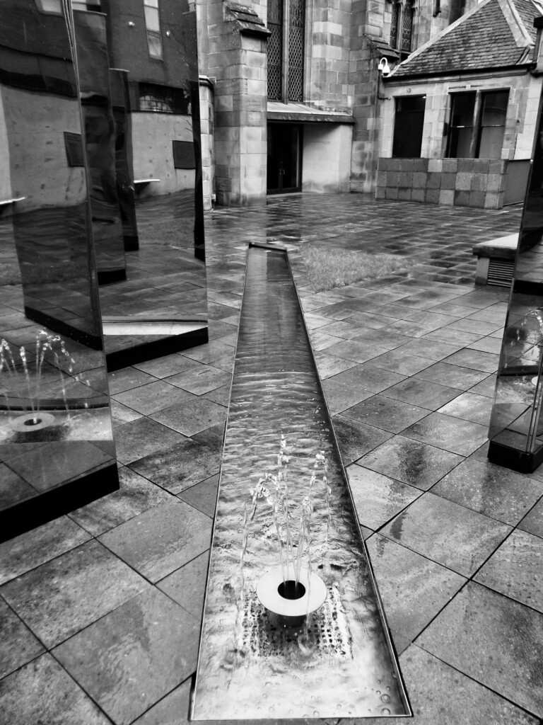St Andrew's Cathedral Courtyard