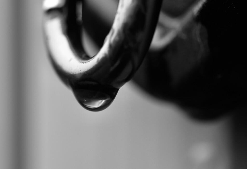 Water droplet on a karabiner
