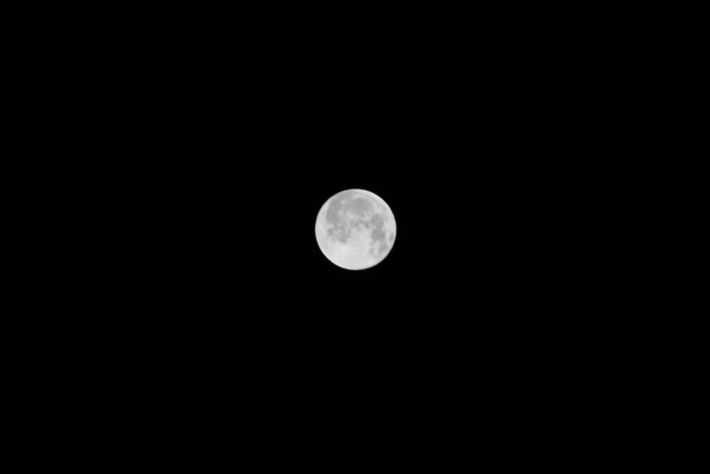Over exposed full moon