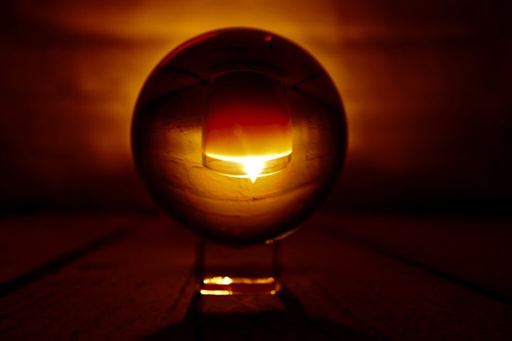 candle in a glassball