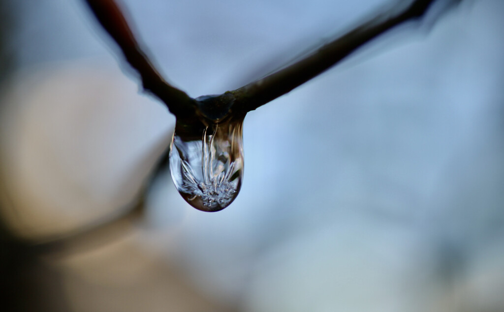 Frozen raindrop