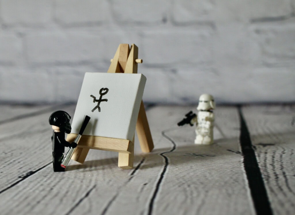 Lego artist