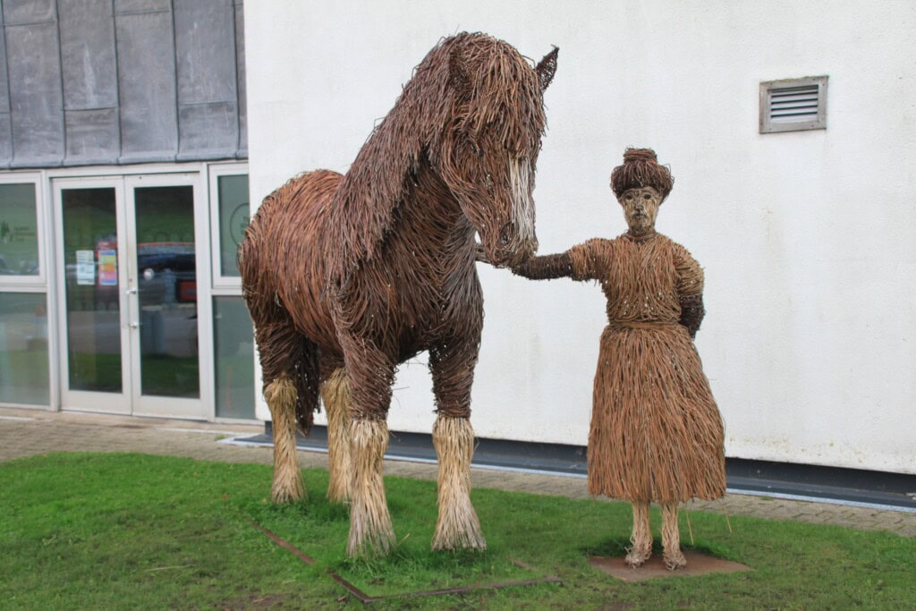 Working Horse sculpture at the Falkirk Wheel