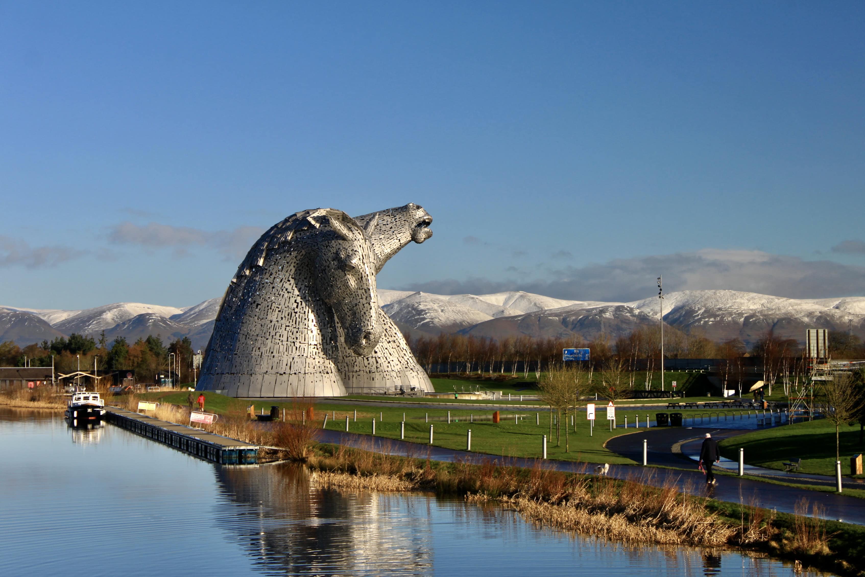 Giant Horse Heads — RDP