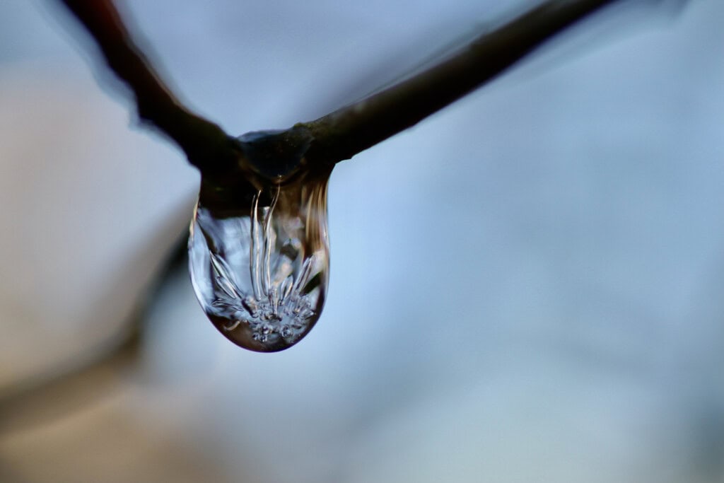 Frozen raindrop