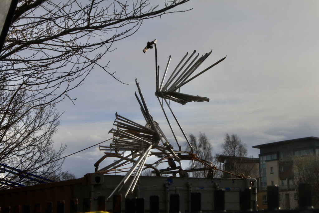 Scaffold sculpture