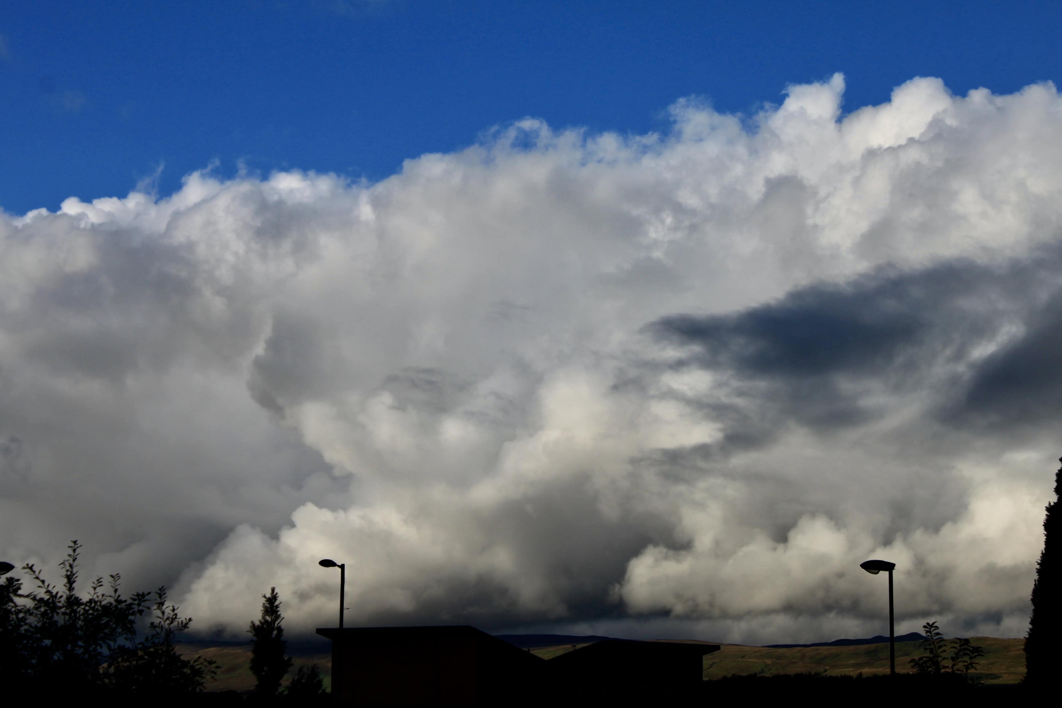 Big Clouds over the Hills — Weekend Sky #75