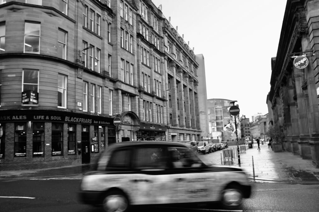 Taxi in Mercant City, Glasgow