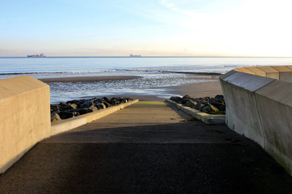 Beach access, Kirkcaldy