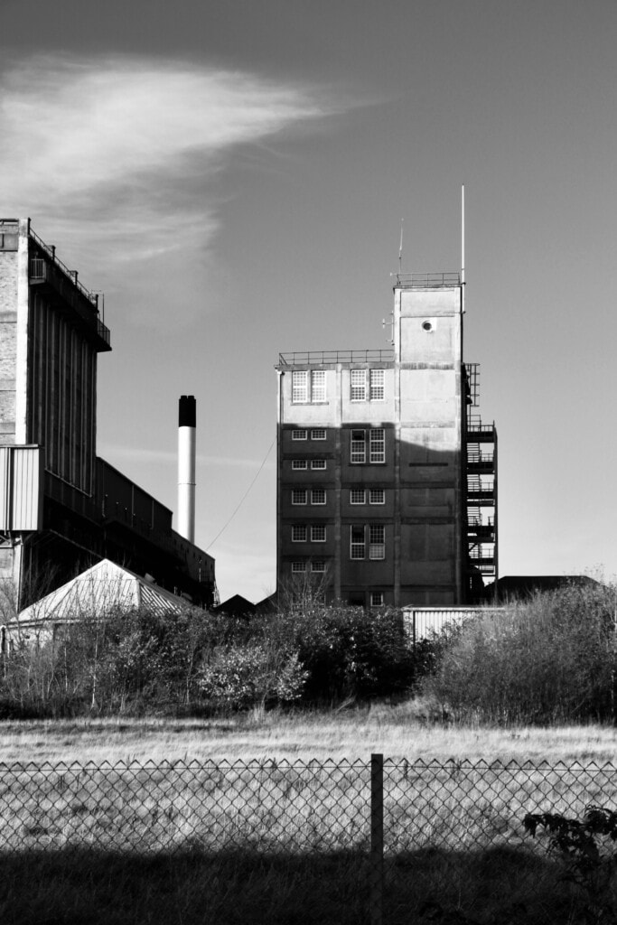 Derelict factory, Kirkcaldy