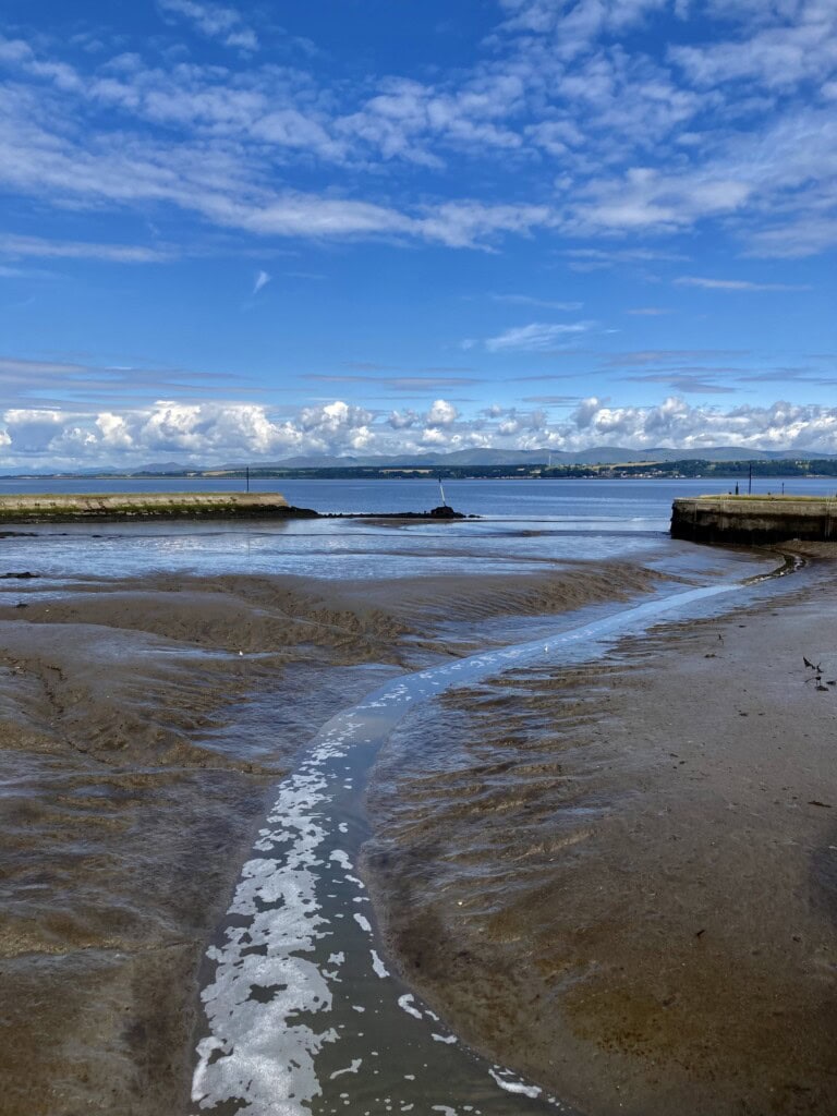 Bo'ness Harbour & Forth Estuary