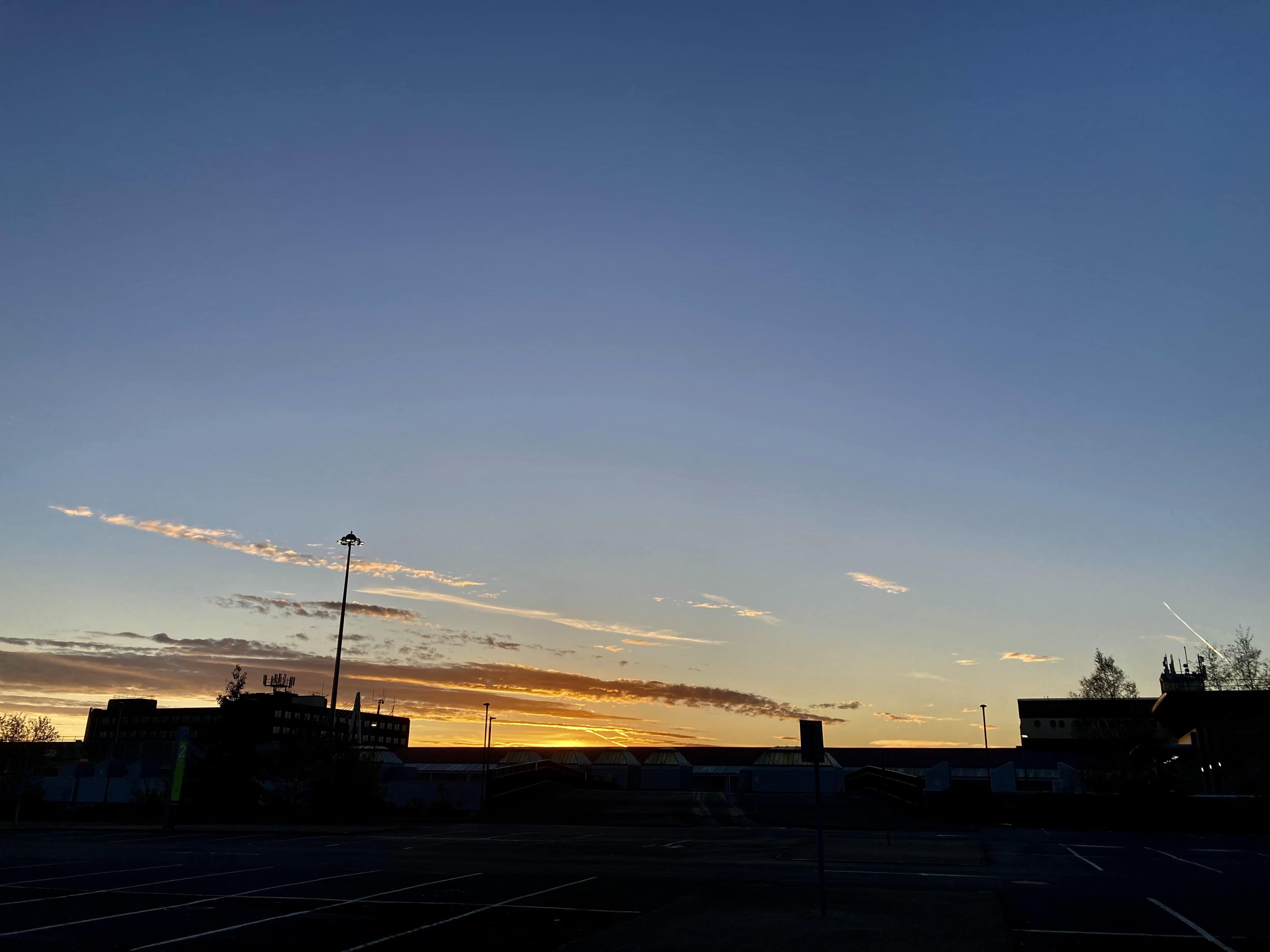 A Clear but Cold Start — Weekend Sky #122