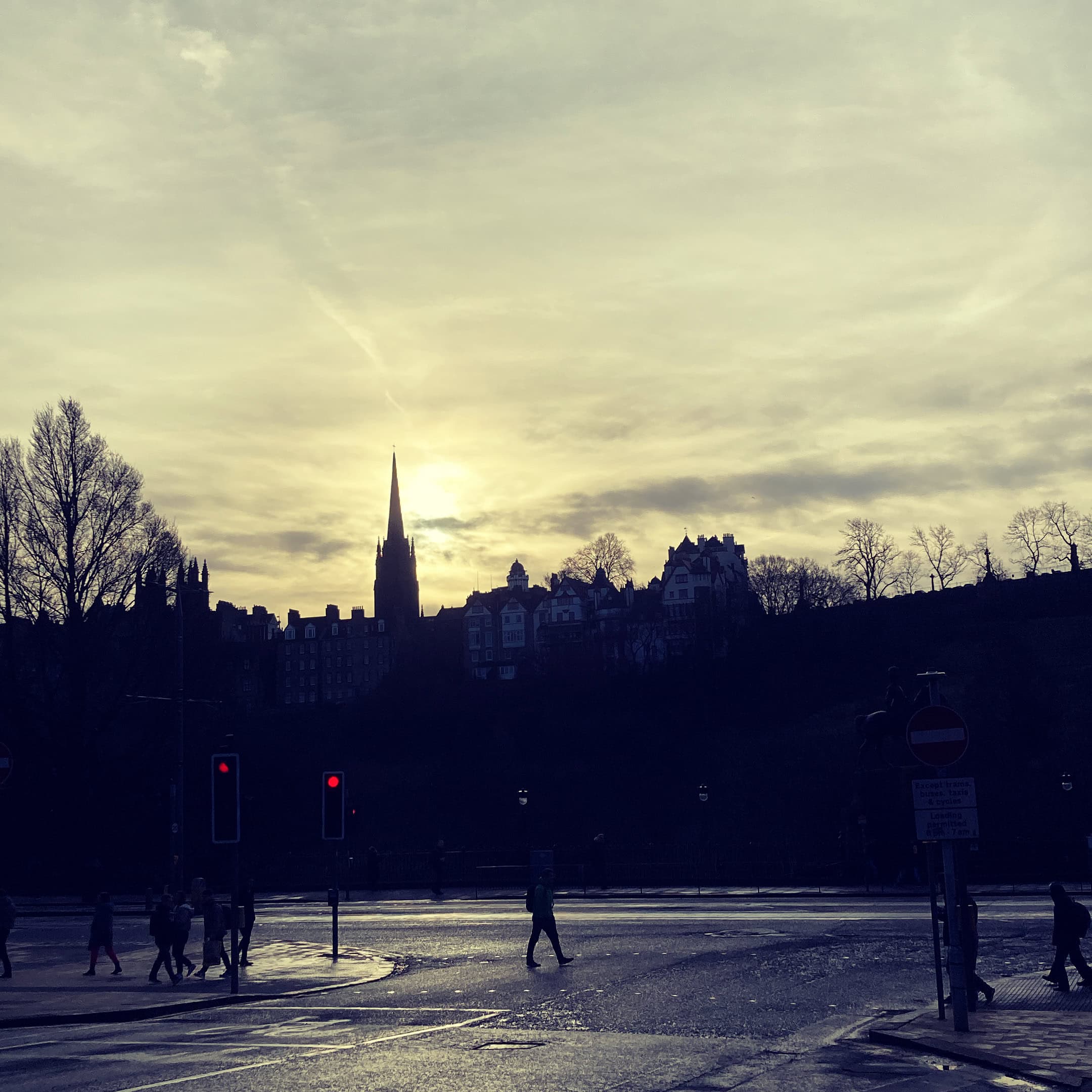In the Capital — Weekend Sky #121