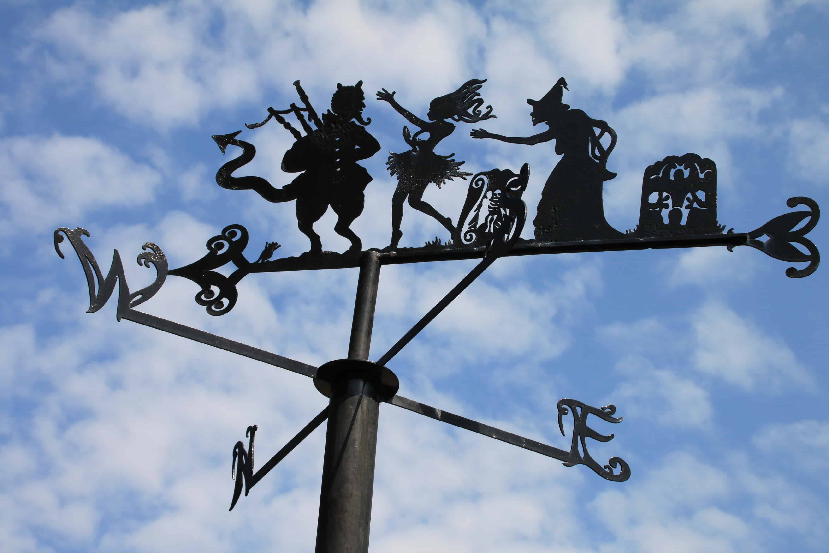 The Poet’s Path: A Visual Tribute to Rabbie Burns — Fan Of… Series